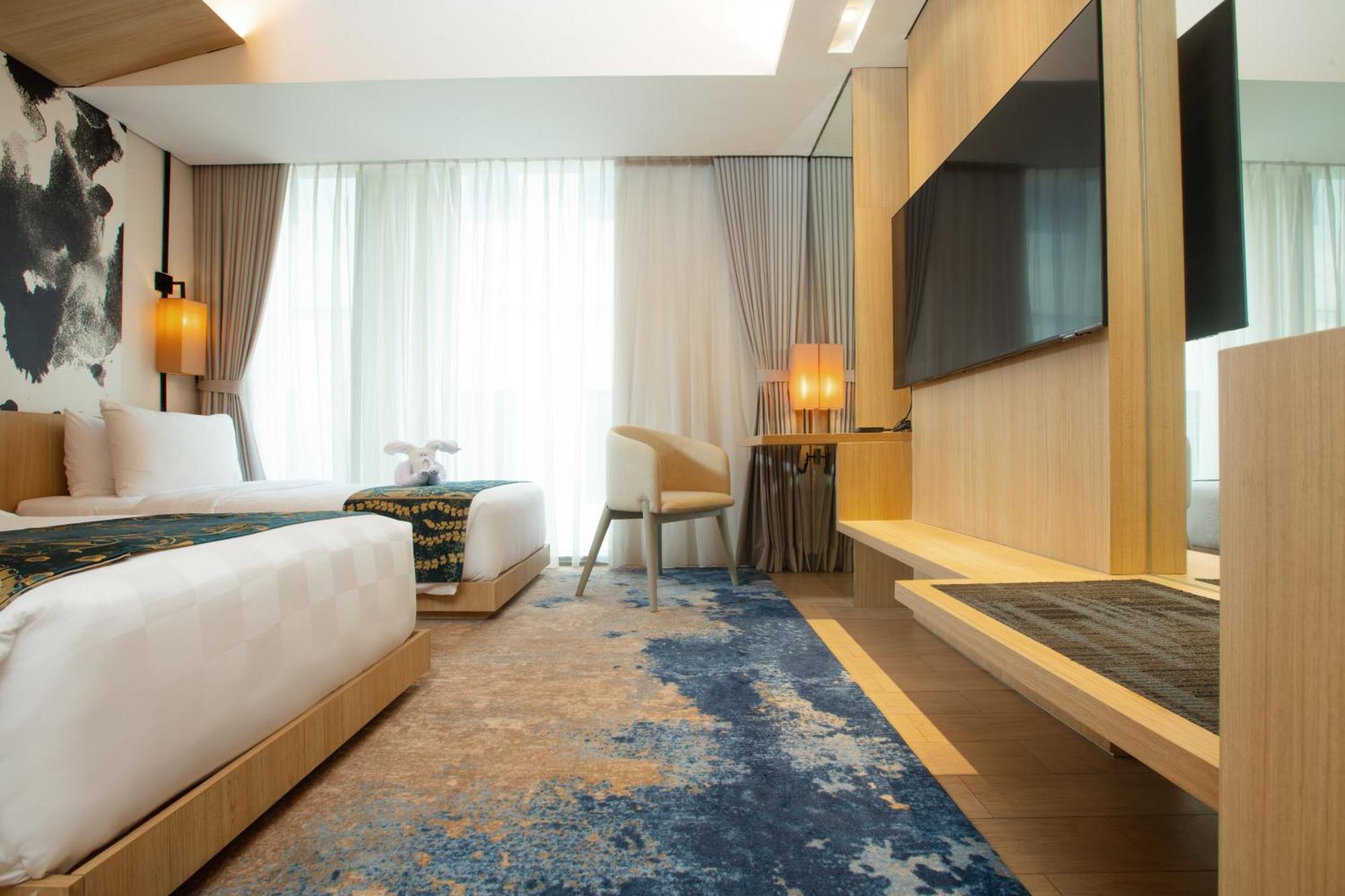 Louis Kienne Cikarang Hotel & Service Apartment ブカシ エクステリア 写真