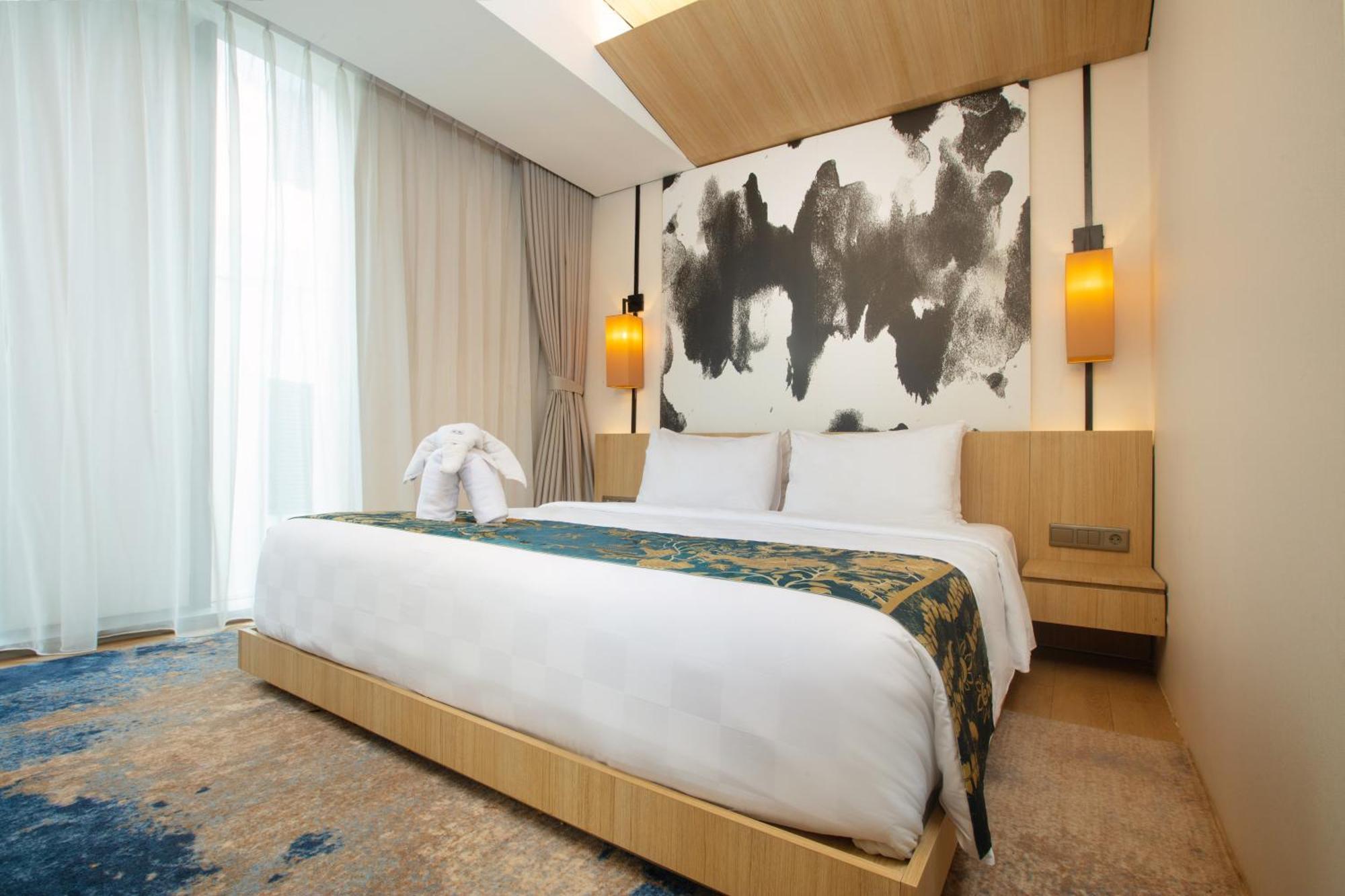 Louis Kienne Cikarang Hotel & Service Apartment ブカシ エクステリア 写真